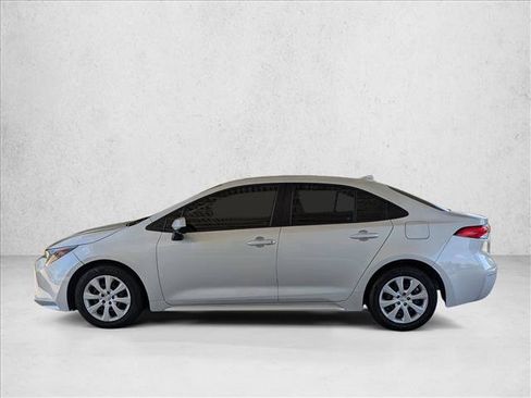 Used 2023 Toyota Corolla LE FWD image 9