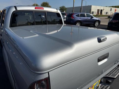 Used 2011 Toyota Tacoma 4x4 Double Cab image 78