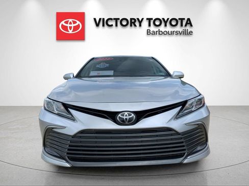 Used 2022 Toyota Camry LE FWD image 8