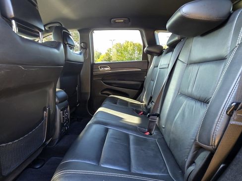 Used 2014 Jeep Grand Cherokee Limited image 15