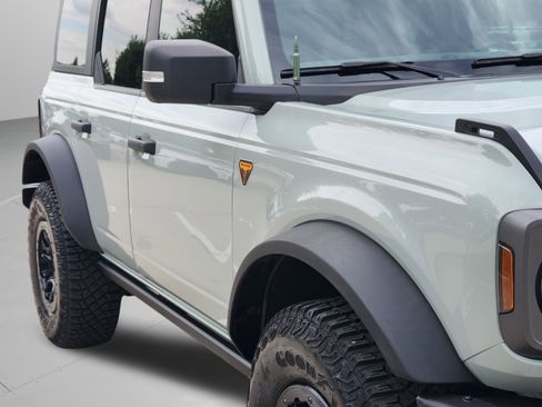 Used 2023 Ford Bronco Badlands AWD/4WD image 34