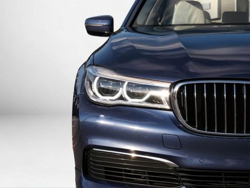Used 2019 BMW ALPINA B7 xDrive w/ Luxury Rear Seating Package image 49