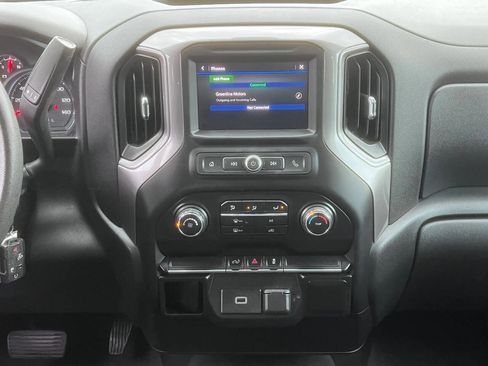 Used 2020 Chevrolet Silverado 1500 Custom w/ Custom Value Package AWD/4WD image 16