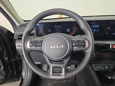 Used 2026 Kia K5 LXS FWD image 27