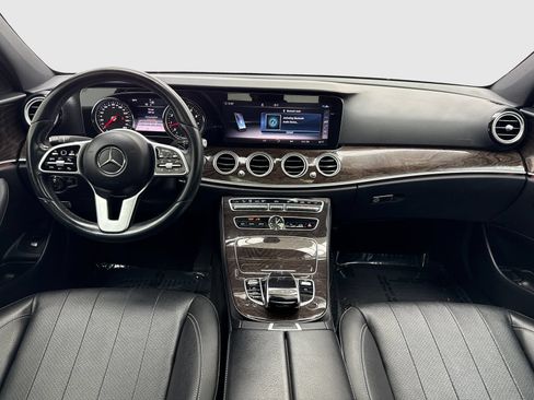 Used 2019 Mercedes-Benz E 450 4MATIC Sedan w/ Premium Package image 20