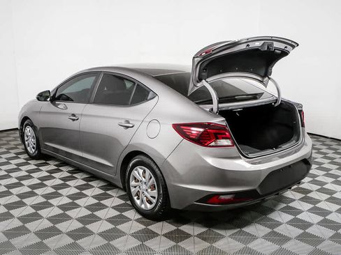 Used 2020 Hyundai Elantra SE w/ Cargo Package (C1) FWD image 29