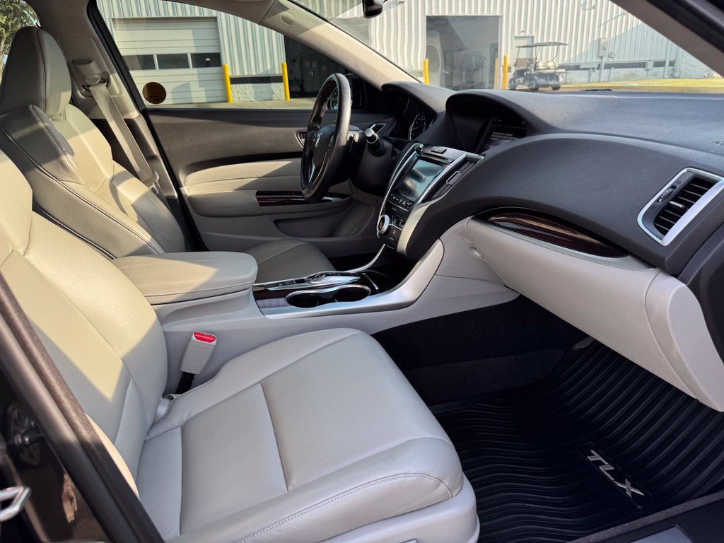 Used 2015 Acura TLX V6 FWD image 30
