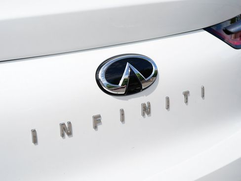 Used 2023 INFINITI QX55 Essential AWD/4WD image 7