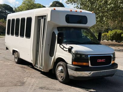 Used 2023 GMC Savana 3500 w/ Shuttle Bus Package