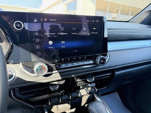 Used 2023 Chevrolet Colorado LT w/ LT Convenience Package II image 20