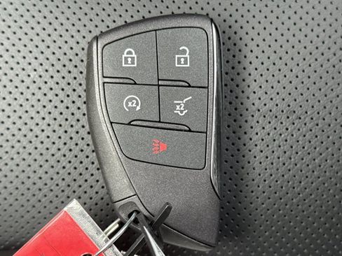 New 2026 GMC Acadia Denali w/ Super Cruise Package image 24