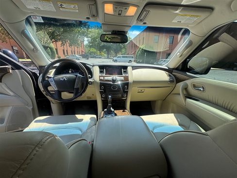 Used 2017 INFINITI QX80 4WD w/ Driver Assistance Package image 36
