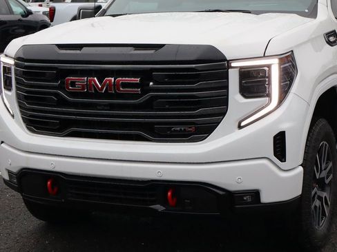 New 2026 GMC Sierra 1500 AT4 w/ AT4 Premium Package image 4