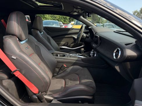 Used 2024 Chevrolet Camaro ZL1 RWD image 41