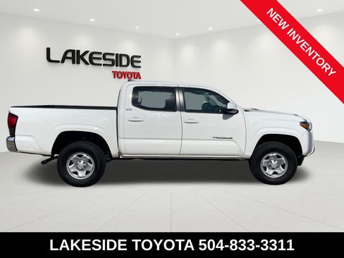Used 2023 Toyota Tacoma SR5 RWD image 5