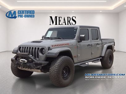 Used 2022 Jeep Gladiator Mojave w/ Auxiliary Switch Group