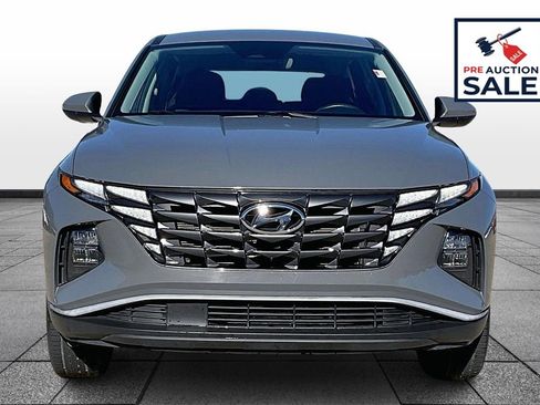 Used 2024 Hyundai Tucson SE image 3