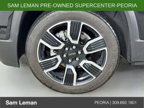 Used 2021 GMC Acadia SLT w/ Elevation Edition image 33