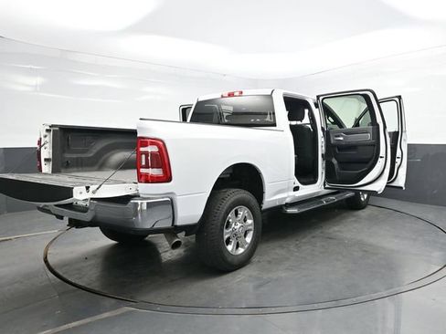 Used 2022 RAM 2500 Big Horn w/ Level 1 Equipment Group image 44