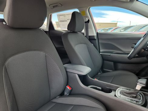 New 2026 Hyundai Kona SE AWD/4WD image 14