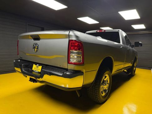 Used 2019 RAM 2500 Tradesman w/ Chrome Appearance Group RWD image 6