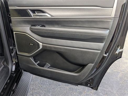 New 2025 Jeep Wagoneer Series II image 32