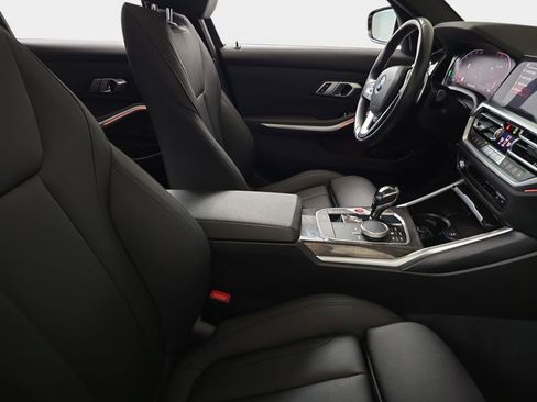 Used 2020 BMW 330i xDrive 330i xDrive w/ Convenience Package image 11