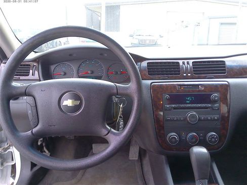 Used 2012 Chevrolet Impala LS FWD image 10