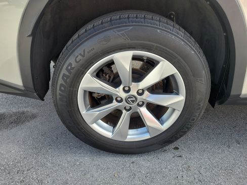 Used 2019 Lexus RX 350 FWD w/ Accessory Package image 7