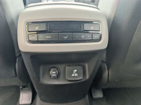 Used 2021 Hyundai Palisade SEL w/ Premium Package AWD/4WD image 15