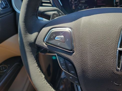 Used 2017 Lincoln MKC Premiere FWD image 26