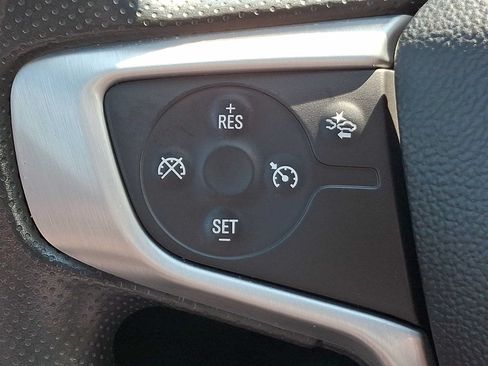 Used 2023 GMC Acadia SLE w/ Driver Convenience Package FWD image 24