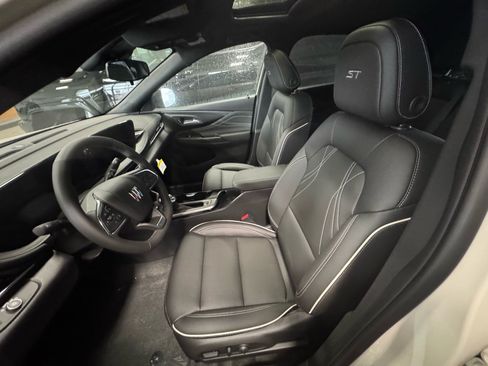New 2026 Buick Envista Sport Touring w/ Studio Series FWD image 17