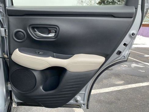 Used 2024 Honda HR-V EX-L image 13