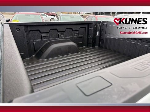 New 2026 GMC Sierra 1500 SLT w/ SLT Premium Plus Package image 37