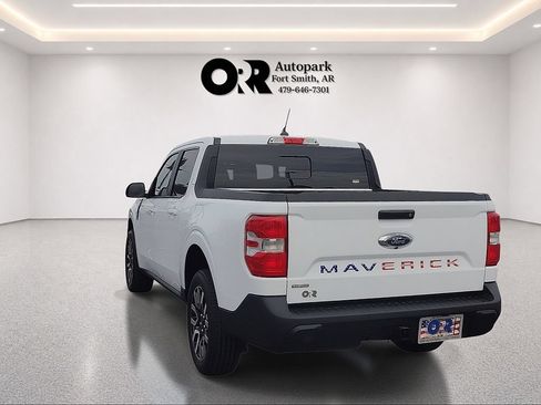 Used 2023 Ford Maverick Lariat w/ Lariat Luxury Package FWD image 4