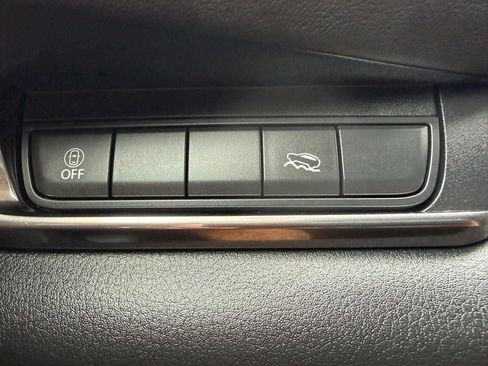 Used 2023 MAZDA CX-30 AWD 2.5 S w/ Premium Package image 26