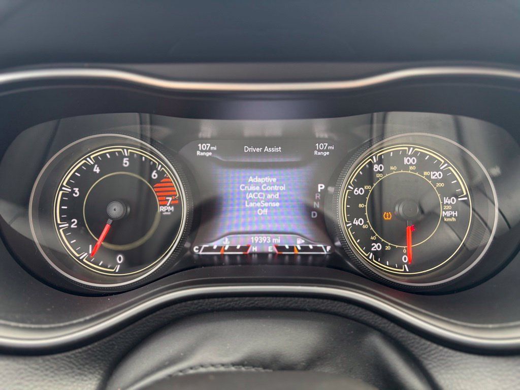Used 2023 Jeep Cherokee Altitude Lux AWD/4WD image 33