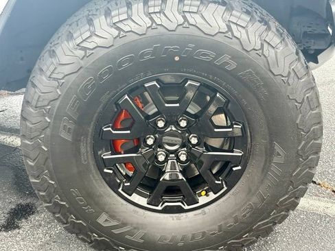 Used 2024 Ford Bronco Raptor w/ Interior Carbon Fiber Pack 6 AWD/4WD image 29
