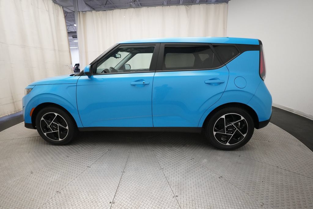 Used 2024 Kia Soul EX FWD image 23