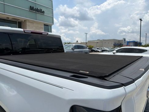 Used 2023 GMC Sierra 1500 AT4 AWD/4WD image 7