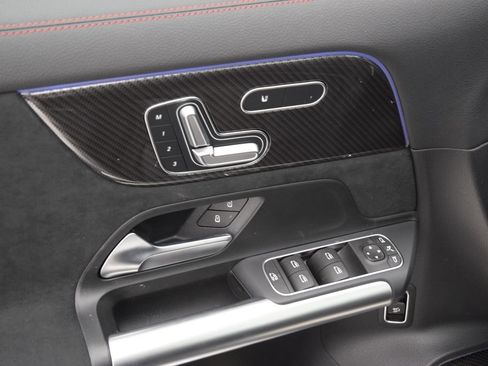New 2026 Mercedes-Benz GLA 35 AMG 4MATIC image 22