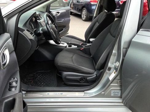 Used 2013 Nissan Sentra SR w/ Driver Pkg image 24