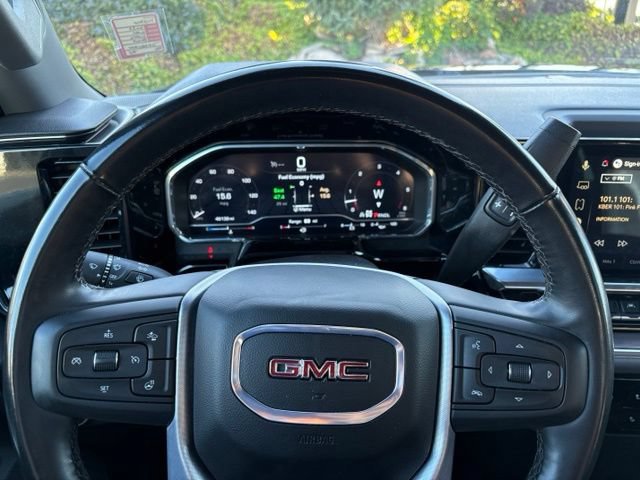 Used 2025 GMC Sierra 1500 SLT AWD/4WD image 22