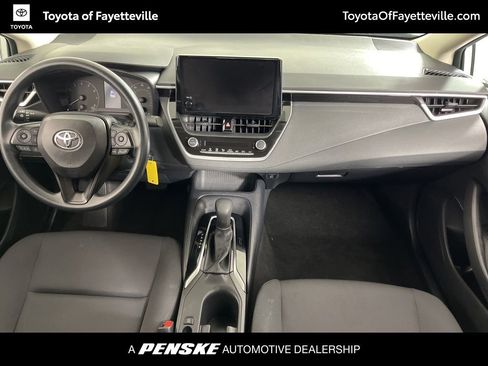 Used 2024 Toyota Corolla LE image 15