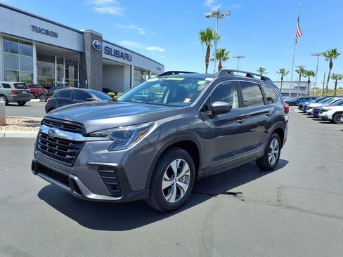 Used 2025 Subaru Ascent Premium w/ Premium Package AWD/4WD image 7