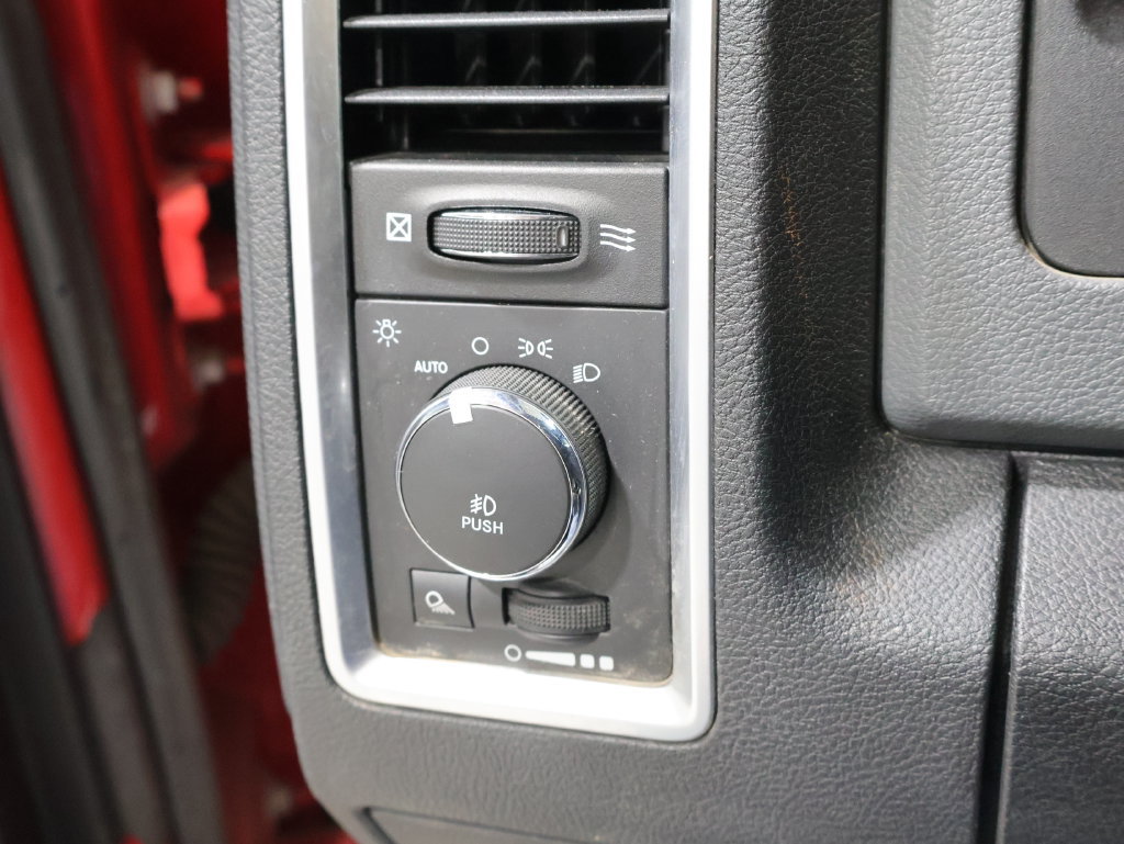 Used 2016 RAM 1500 Big Horn AWD/4WD image 30