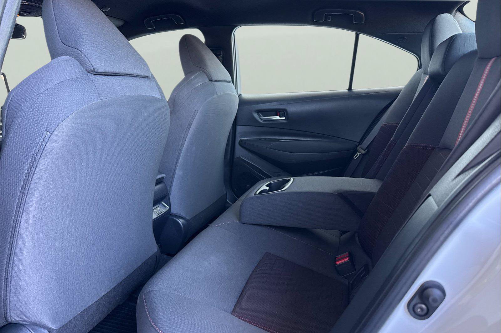 Certified 2026 Toyota Corolla SE w/ SE Premium Package FWD image 6