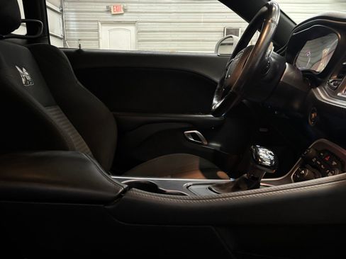 Used 2019 Dodge Challenger R/T Scat Pack RWD image 27