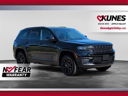 Used 2025 Jeep Grand Cherokee Altitude
